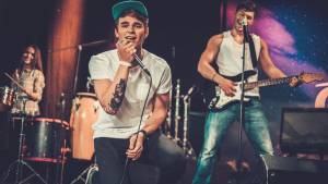 Kansas City Event Bands: Local Music Groups In Kansas City Bring Vibrant Energy To Events, Creating Unforgettable Experiences For Attendees  