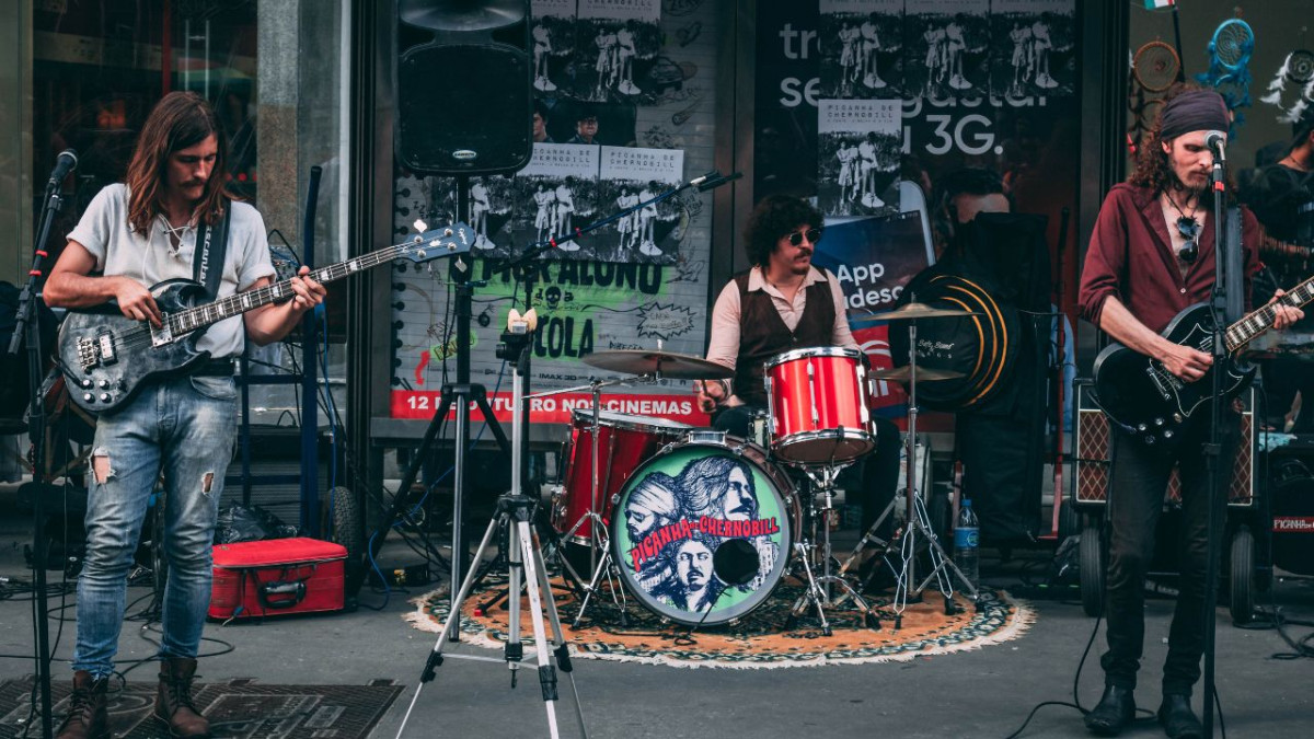 Wedding Bands In Kansas City