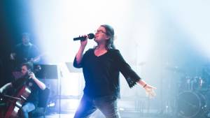 Live Rock Bands In Kansas City Mo: The Vibrant Music Scene In Kansas City Showcases An Array Of Energetic Live Performances By Local Rock Groups  